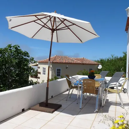 Ruhige Topo Del Drago Mit Meerblick Tatil Evi